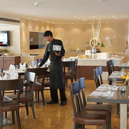 Peerless Hotel Haydarabad Dış mekan fotoğraf