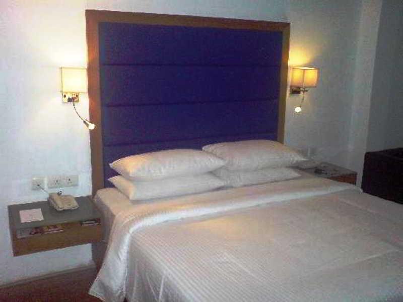 Peerless Hotel Haydarabad Dış mekan fotoğraf